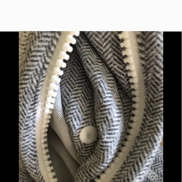 LULULEMON define Jacket GHOST HERRINGBONE Heathered Coal Gray/White size 6 - Picture 2 of 3